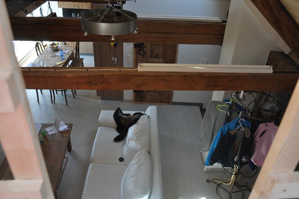 Attika Wohnung 7546 아르데츠 객실 사진